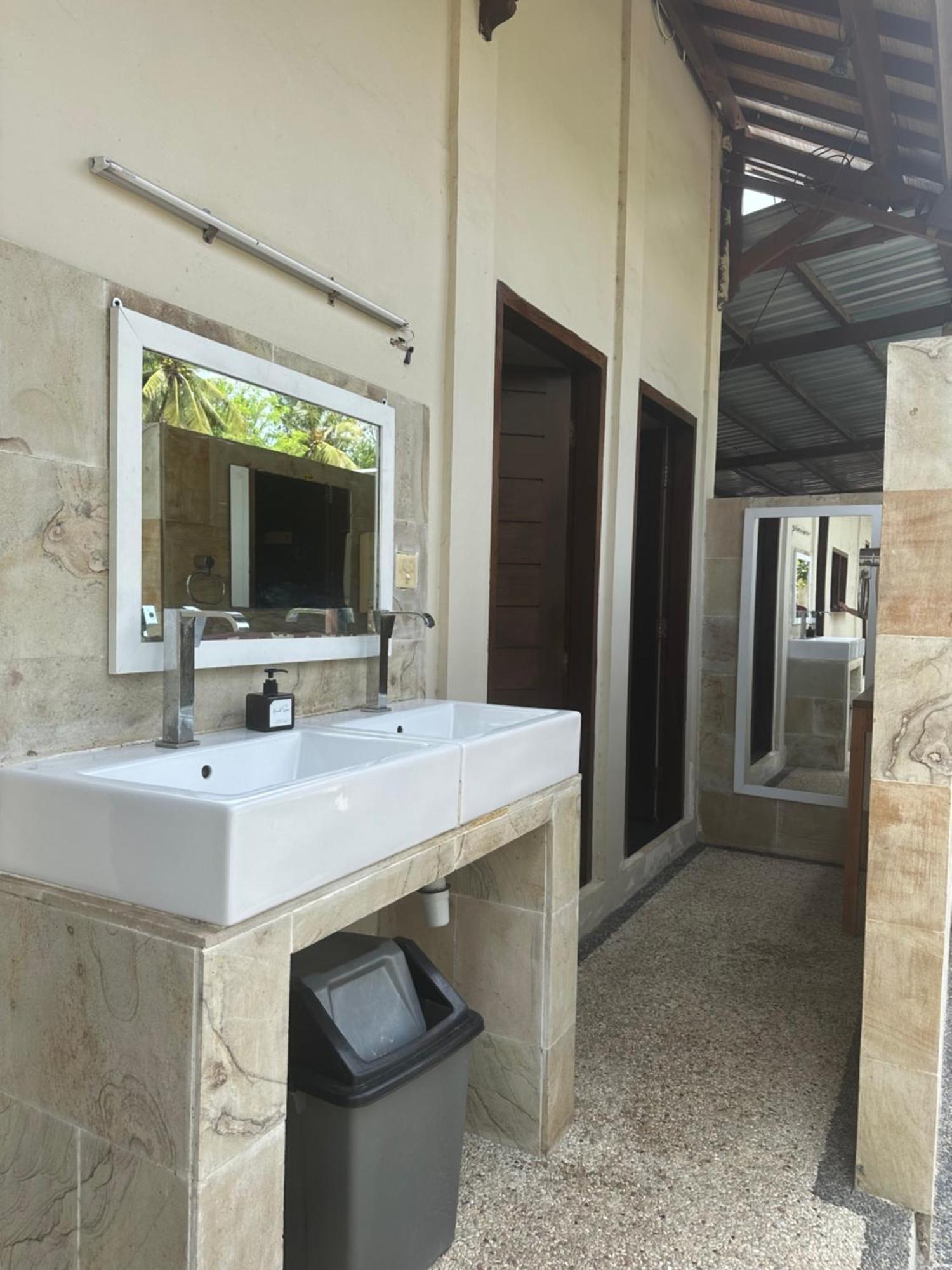 Trawangan Oasis Hotell Gili Trawangan Exteriör bild