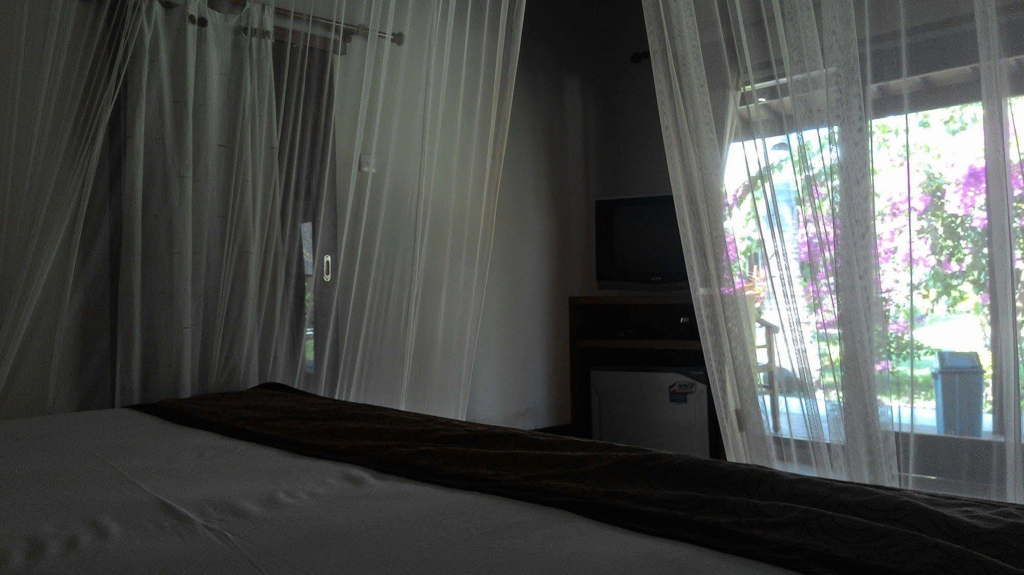 Trawangan Oasis Hotell Gili Trawangan Exteriör bild